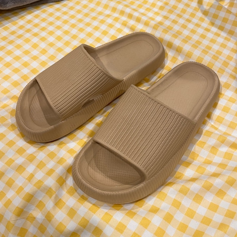 tan cloud slippers